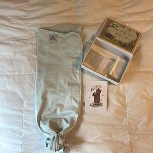 Ollie swaddle - seafoam color